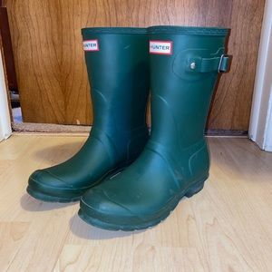 Matte Hunter Green Short Hunter Rainboots